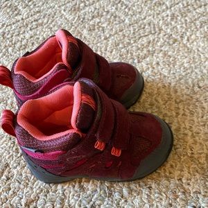 L.L.Bean toddler hiking boots size9